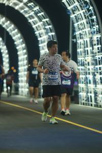 BIB: 44103, 44167
                            <button type="button" onclick="openModal(20781369)" class="btn btn-primary btn-sm float-right btn-popup" data-toggle="modal" data-target=".modal-high-quality">
                        <i class="fas fa-shopping-cart"></i> Add to Cart
                    </button>
                                            <button type="button" onclick="isThisMe(20781369, true)" class="btn btn-success btn-sm float-right btn-popup btn-isme hidden" data-toggle="tooltip" data-placement="bottom" title="นี่คือรูปของคุณใช่ไหม คลิกที่นี่เพื่อเอาเข้าอัลบั้ม">
                        <i class="fas fa-plus"></i> Add to album
                    </button>
                    <button type="button" onclick="isThisMe(20781369, false)" class="btn btn-warning btn-sm float-right btn-popup btn-isnotme hidden">
                        <i class="fas fa-ban"></i> Remove from album
                    </button>